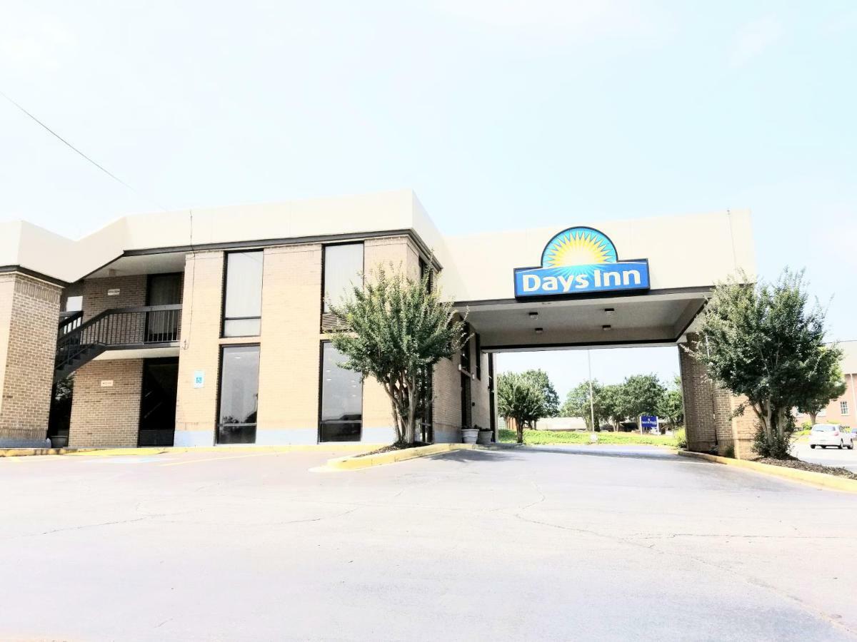 Days Inn By Wyndham Easley West Of Greenville/Clemson Area Exteriér fotografie